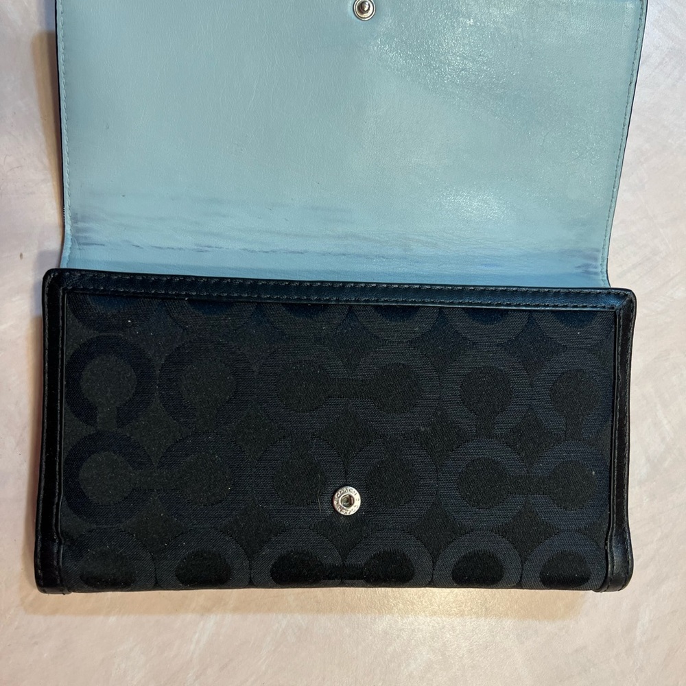 Coach wallet